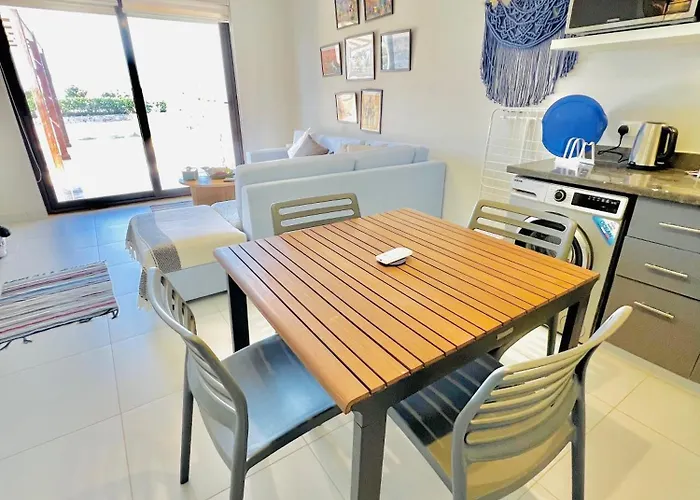 Elgouna Cozy 1br Cyan Lagoon View *